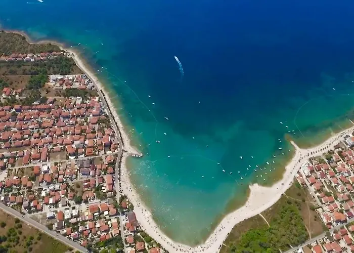 Croadriatic 3* Vir